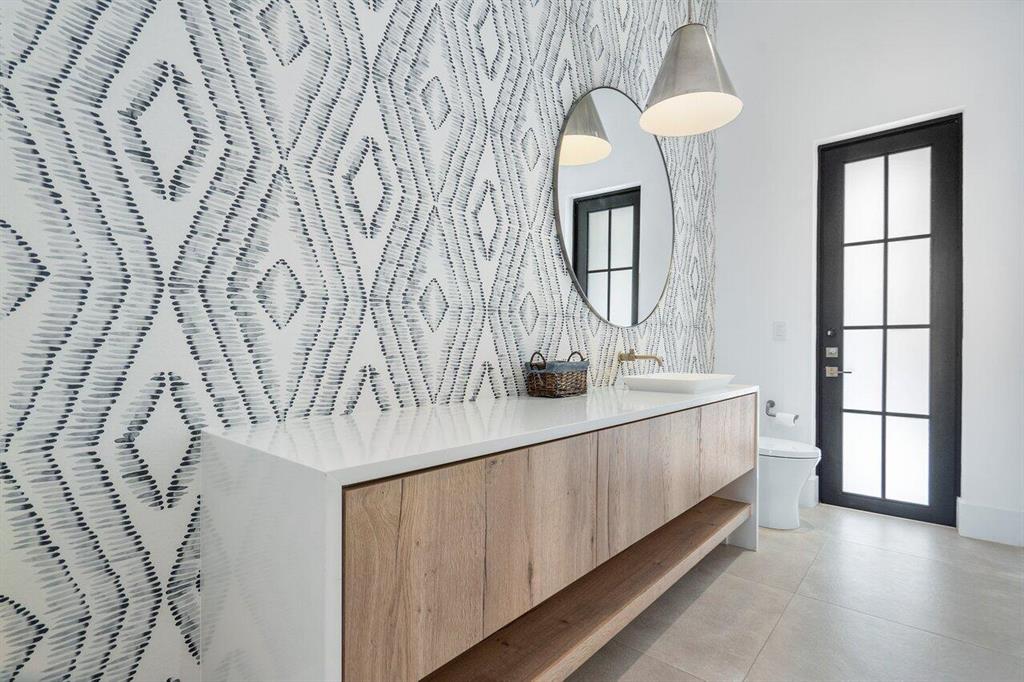 PALM BEACH POINT - Residential