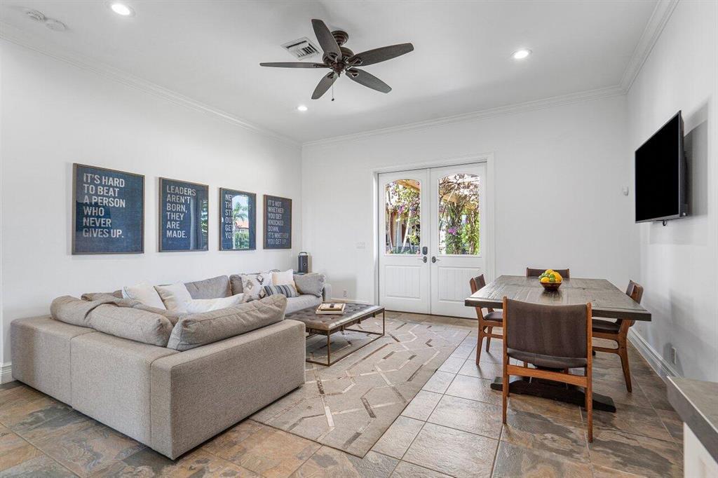 PALM BEACH POINT - Residential