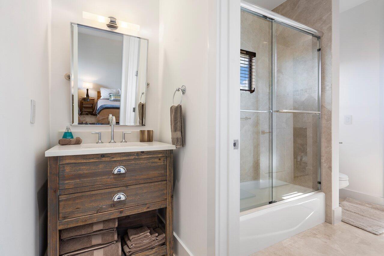 PALM BEACH POINT - Residential