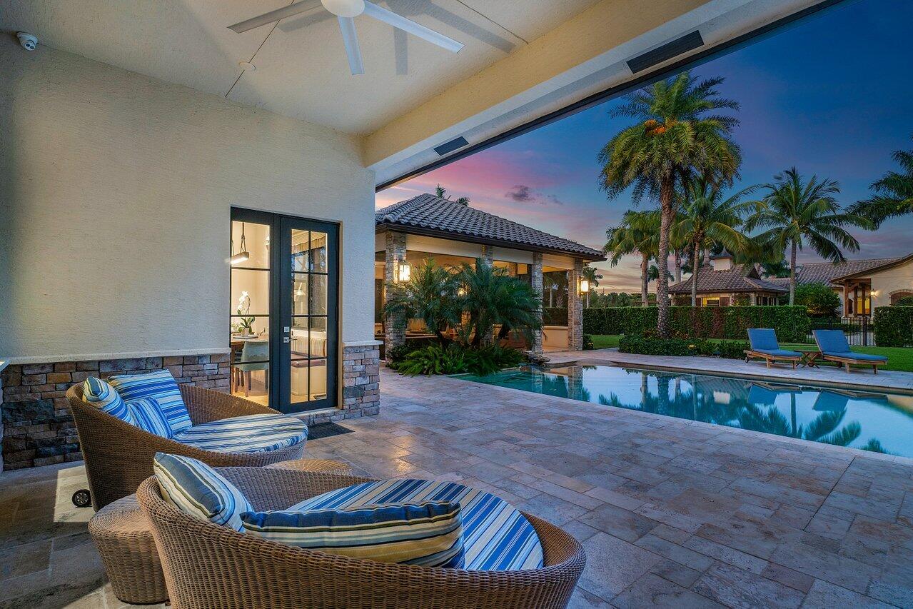 PALM BEACH POINT - Residential