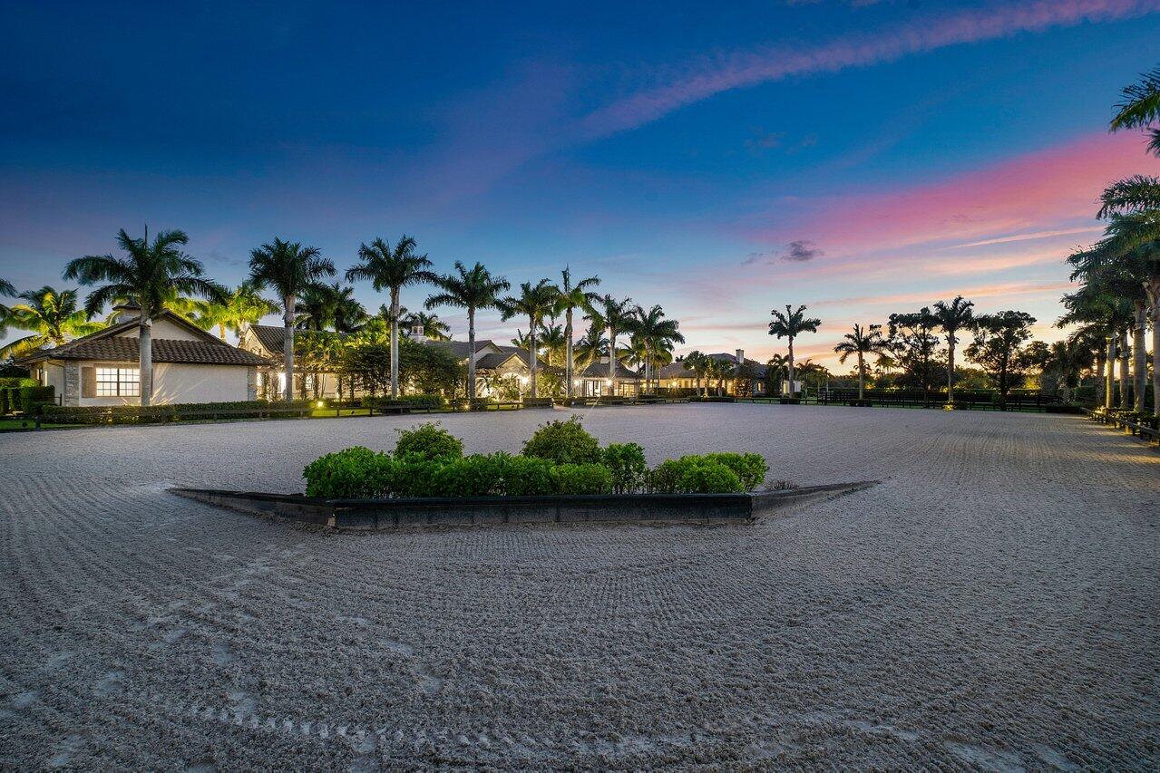 PALM BEACH POINT - Residential