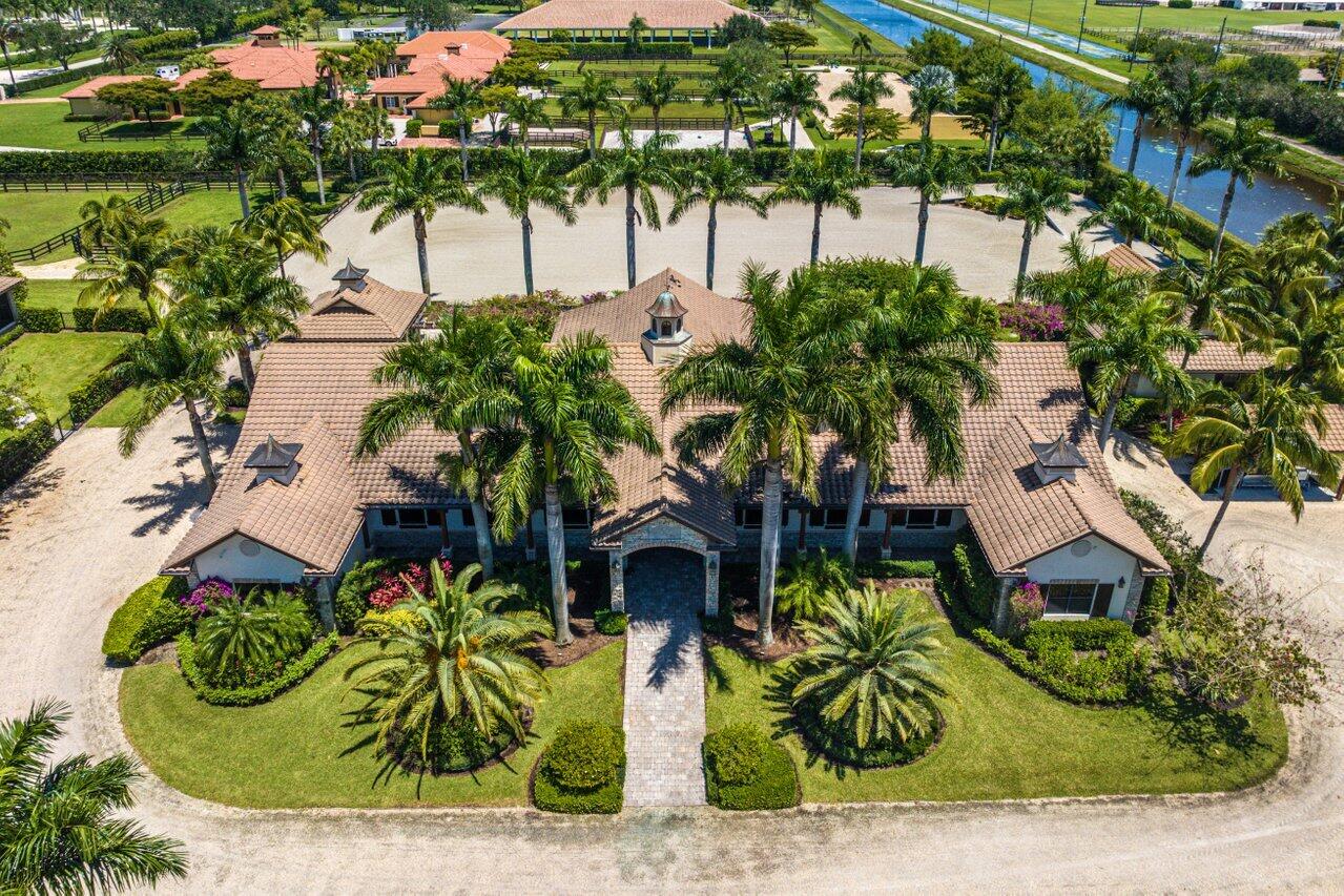 PALM BEACH POINT - Residential