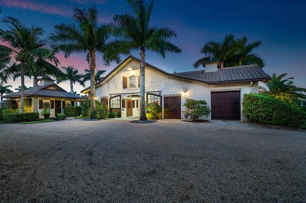 PALM BEACH POINT - Residential