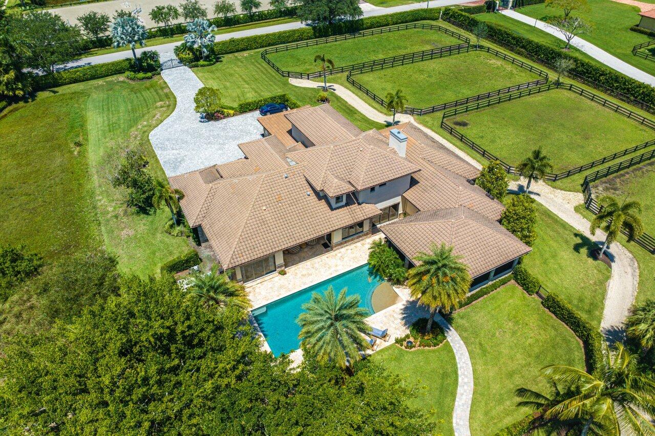 PALM BEACH POINT - Residential