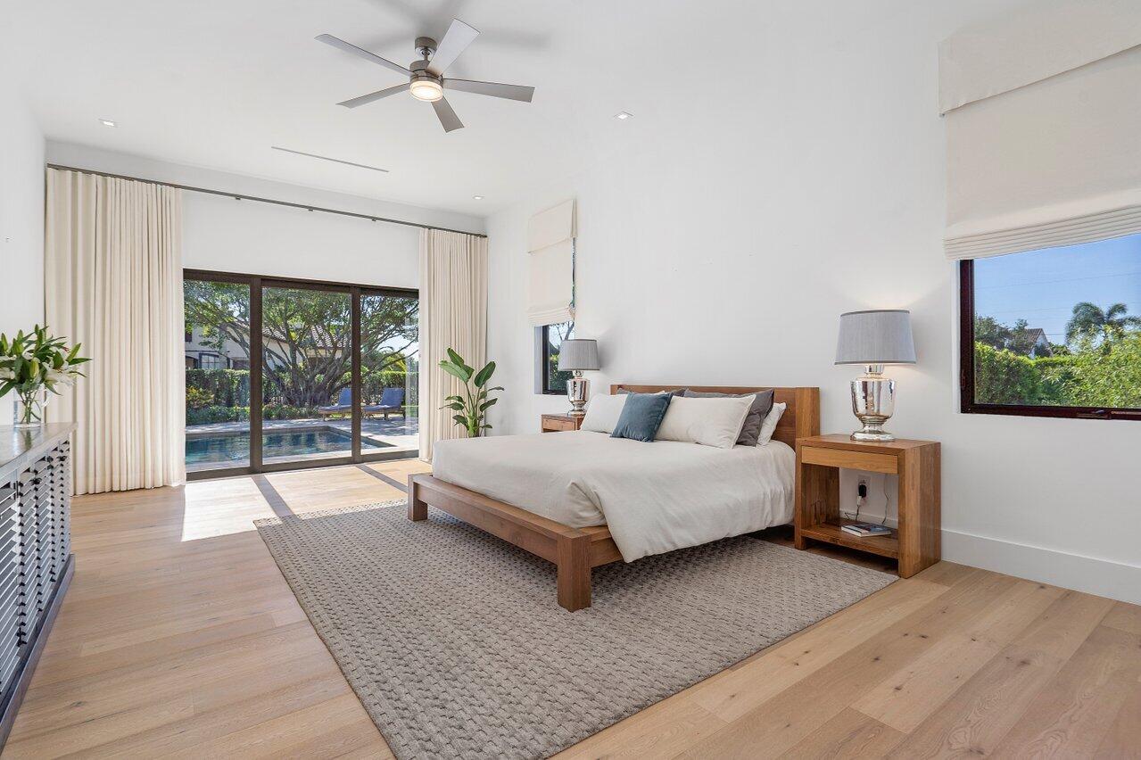 PALM BEACH POINT - Residential