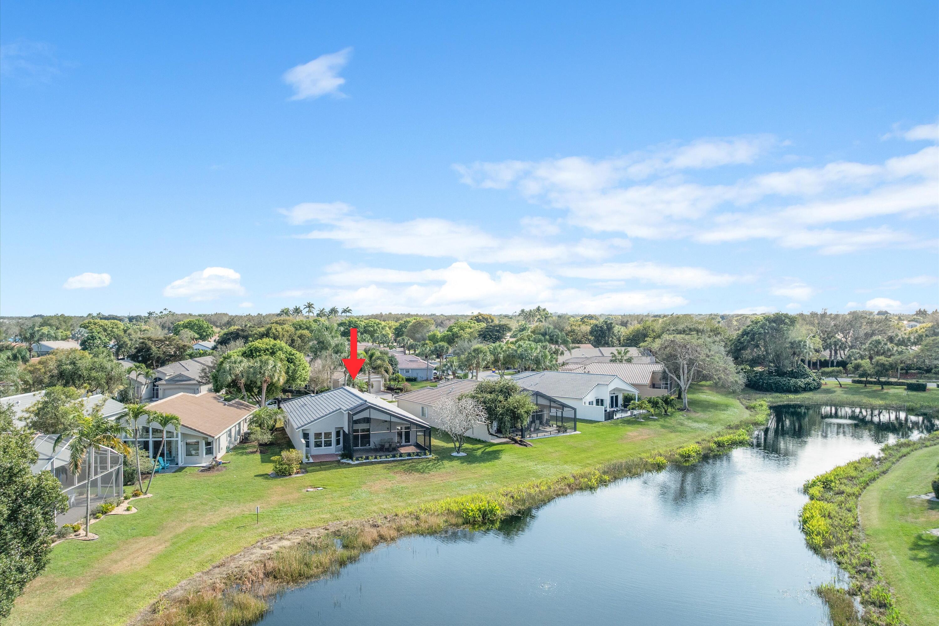 VALENCIA LAKES - Residential