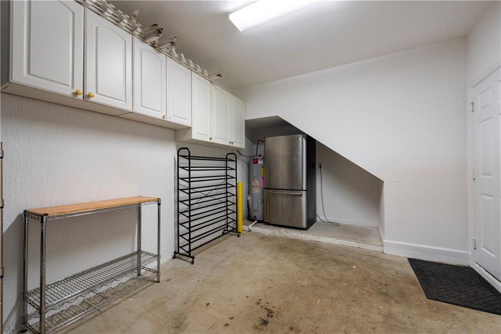 ISLES AT OAKLAND PARK - Residential