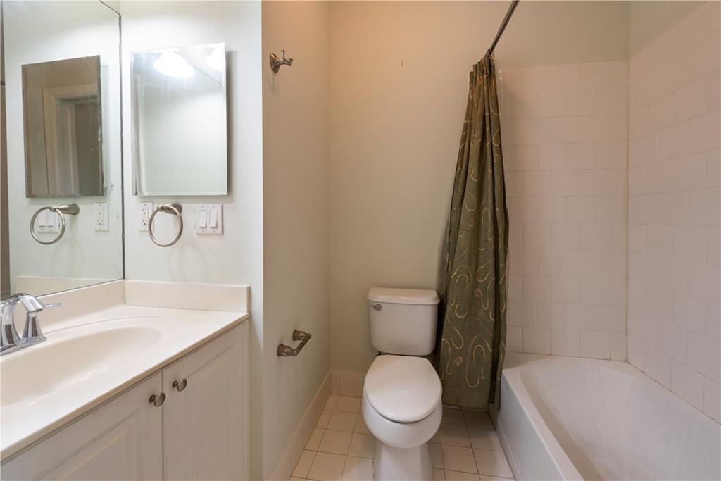 ISLES AT OAKLAND PARK - Residential