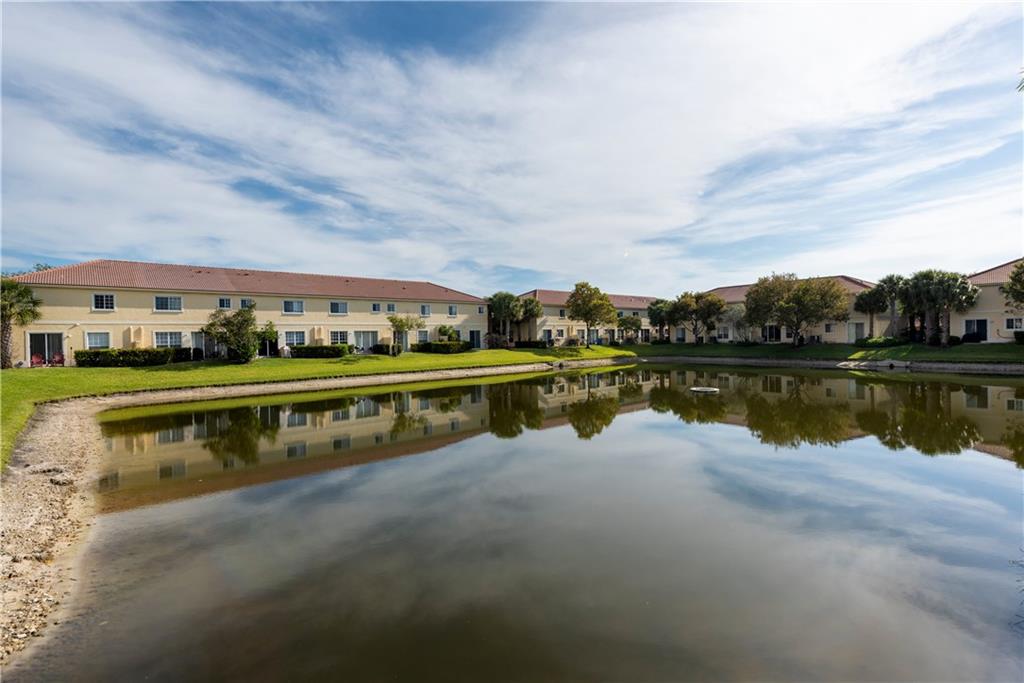 ISLES AT OAKLAND PARK - Residential