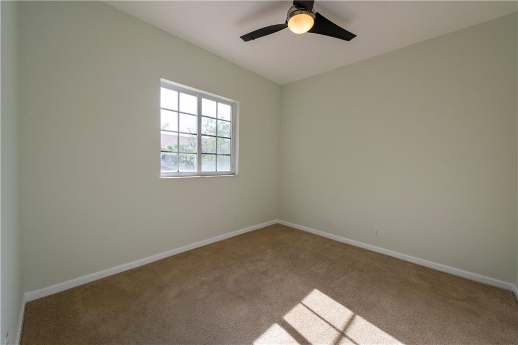 ISLES AT OAKLAND PARK - Residential