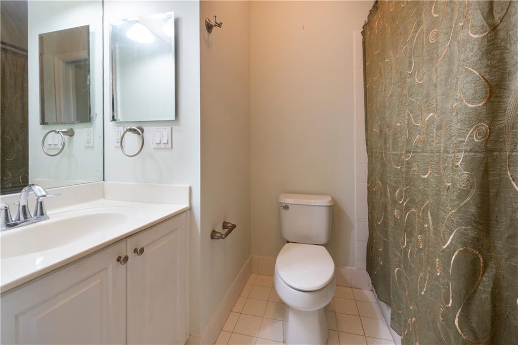 ISLES AT OAKLAND PARK - Residential