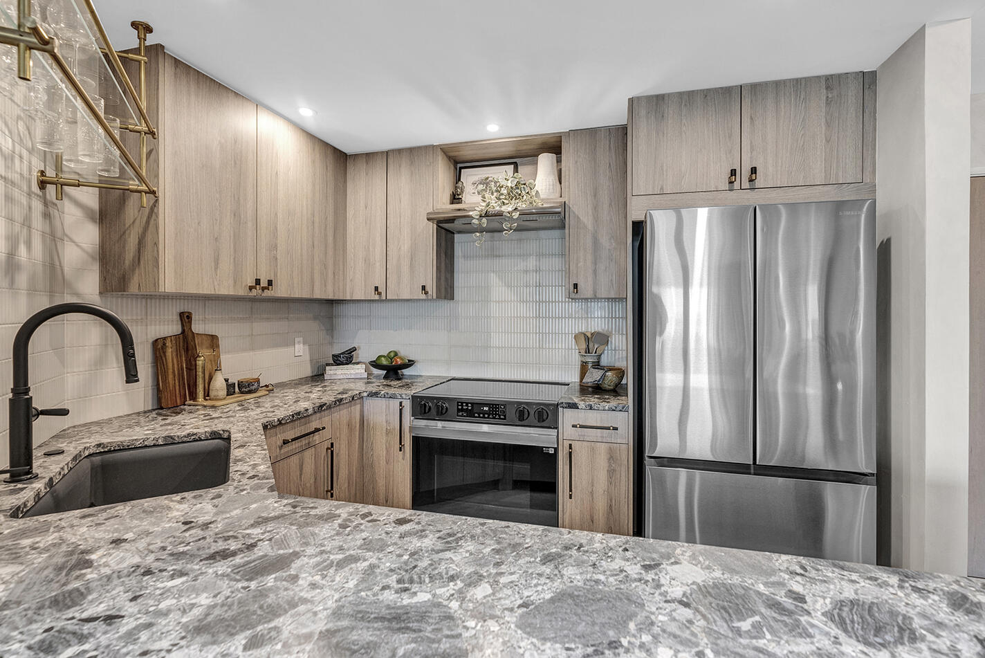 340 Sunset Drive 505