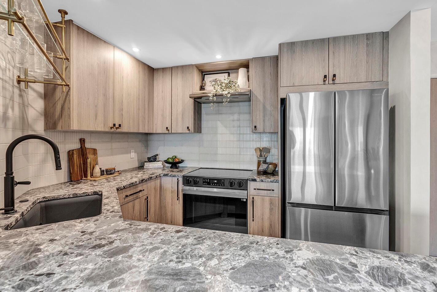 340 Sunset Drive 505