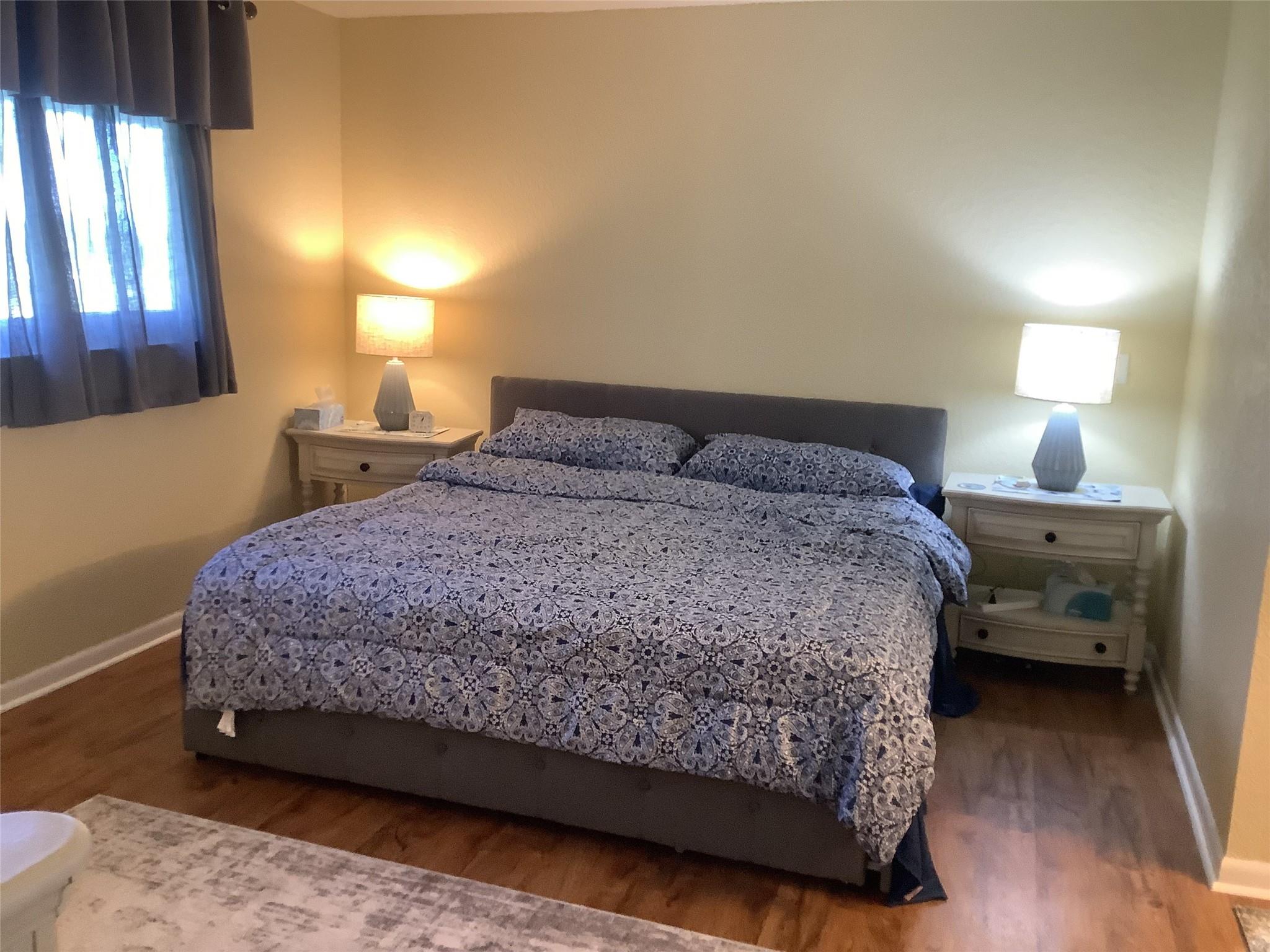 Oriole Golf & Tennis Club - Residential Lease