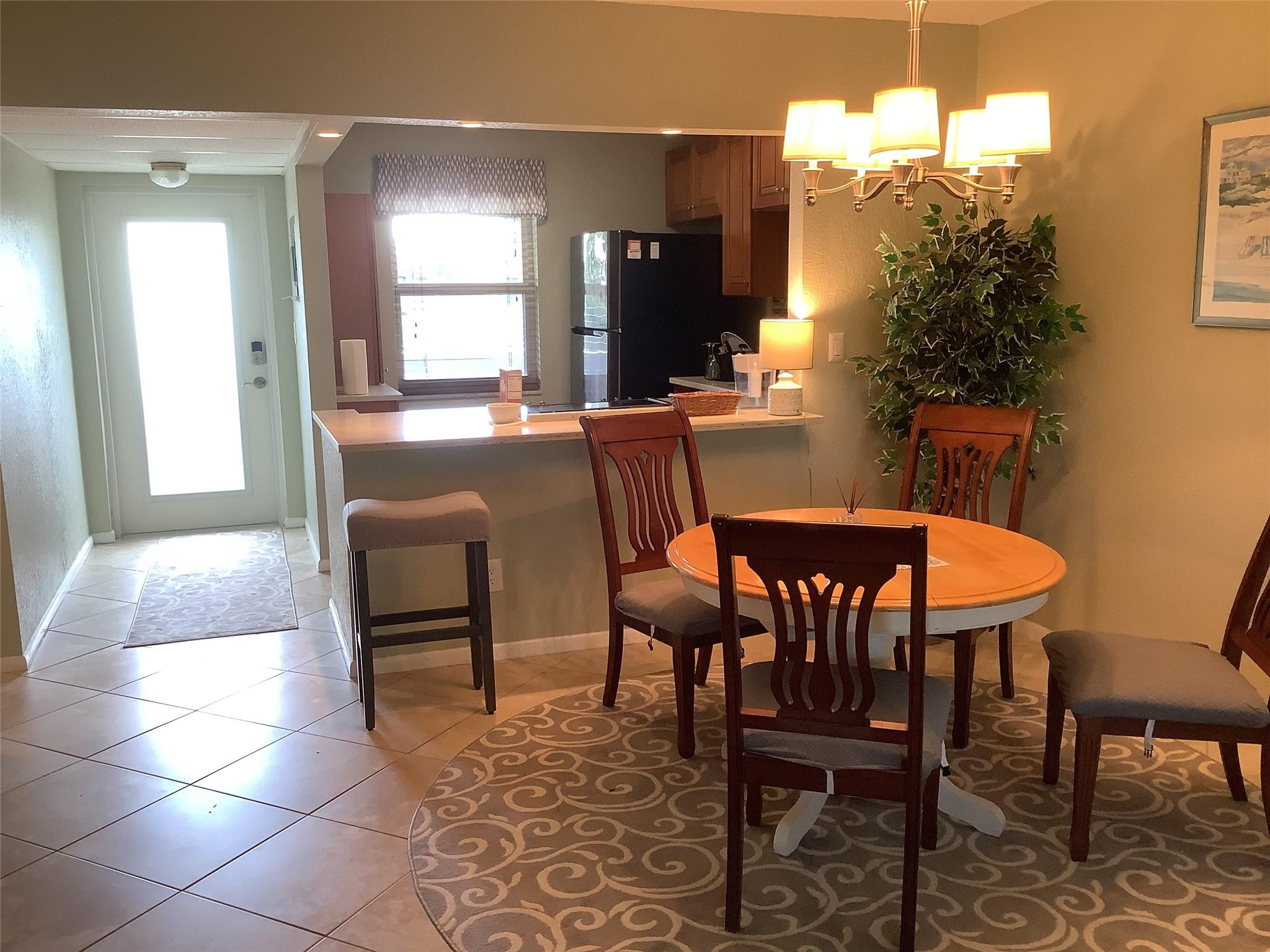 Oriole Golf & Tennis Club - Residential Lease