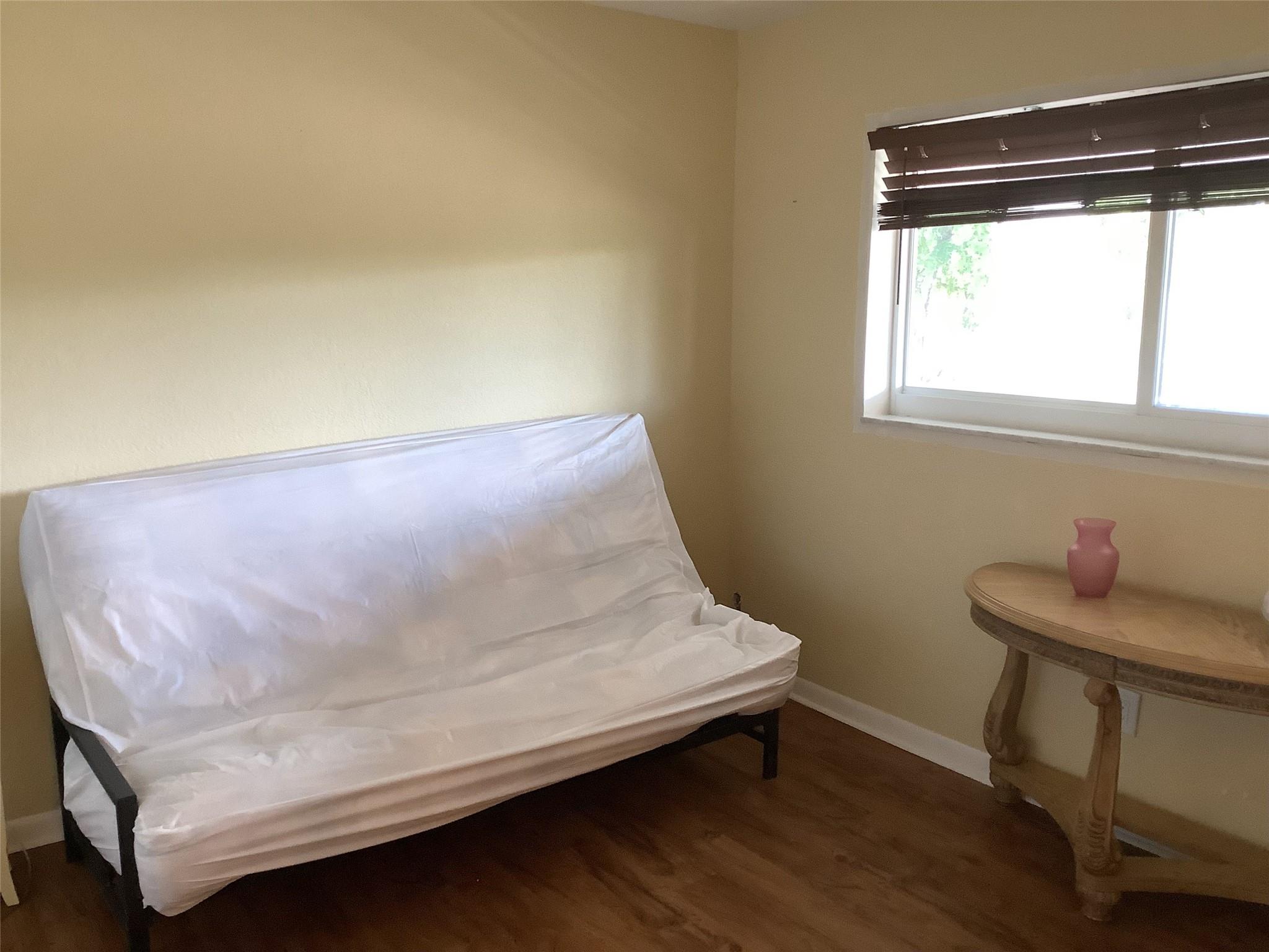 Oriole Golf & Tennis Club - Residential Lease