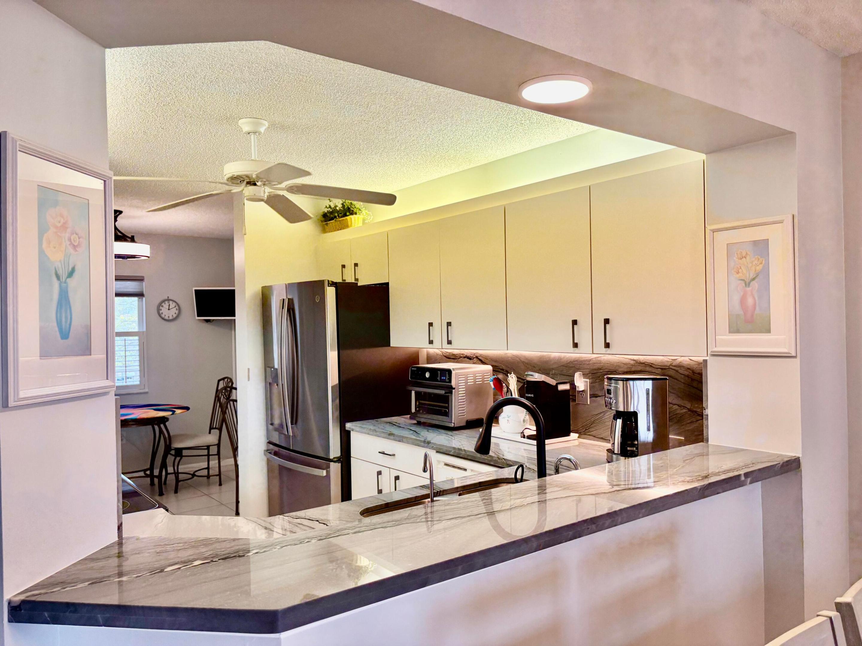 WELDON CONDOMINIUM F - Residential