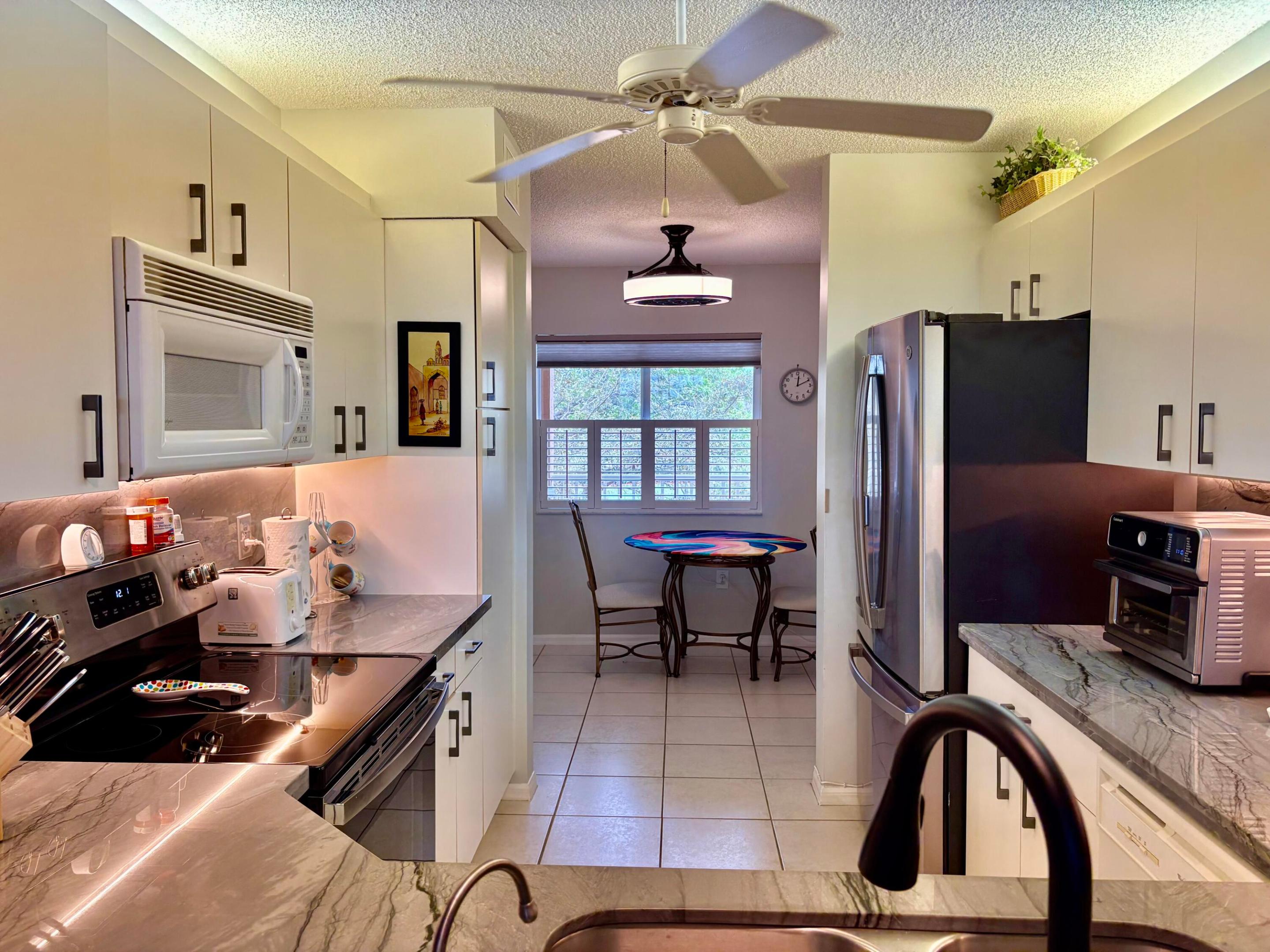 WELDON CONDOMINIUM F - Residential