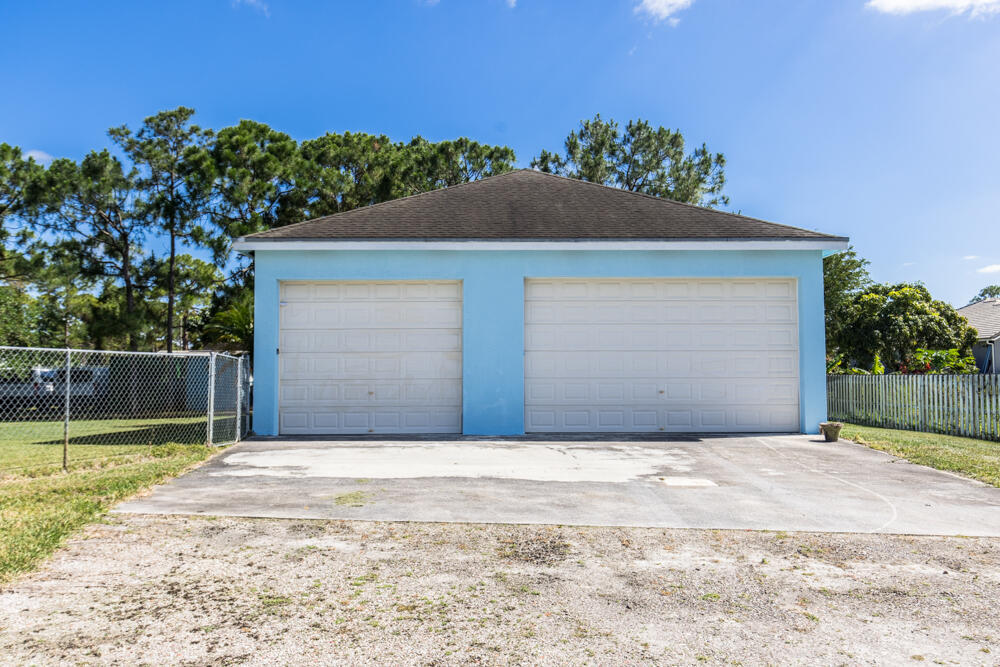 15288 76TH Road N