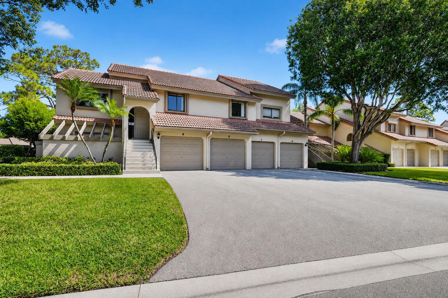 5751 Coach House Circle E