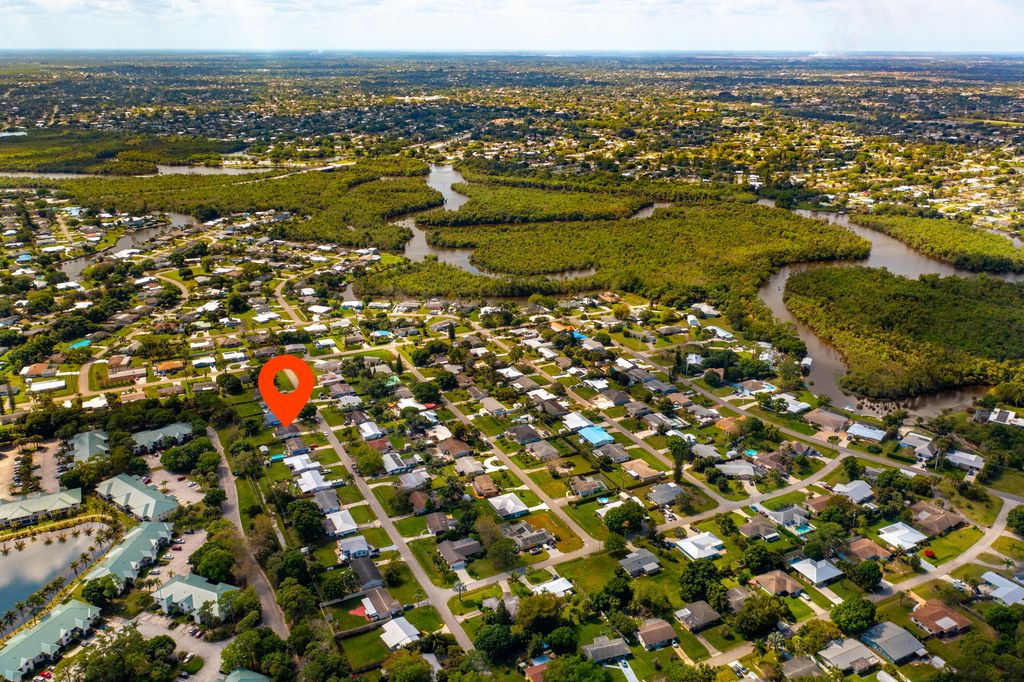 Photo of 411 Coconut Avenue E, Port Saint Lucie, FL 34952 (MLS # R10967684)