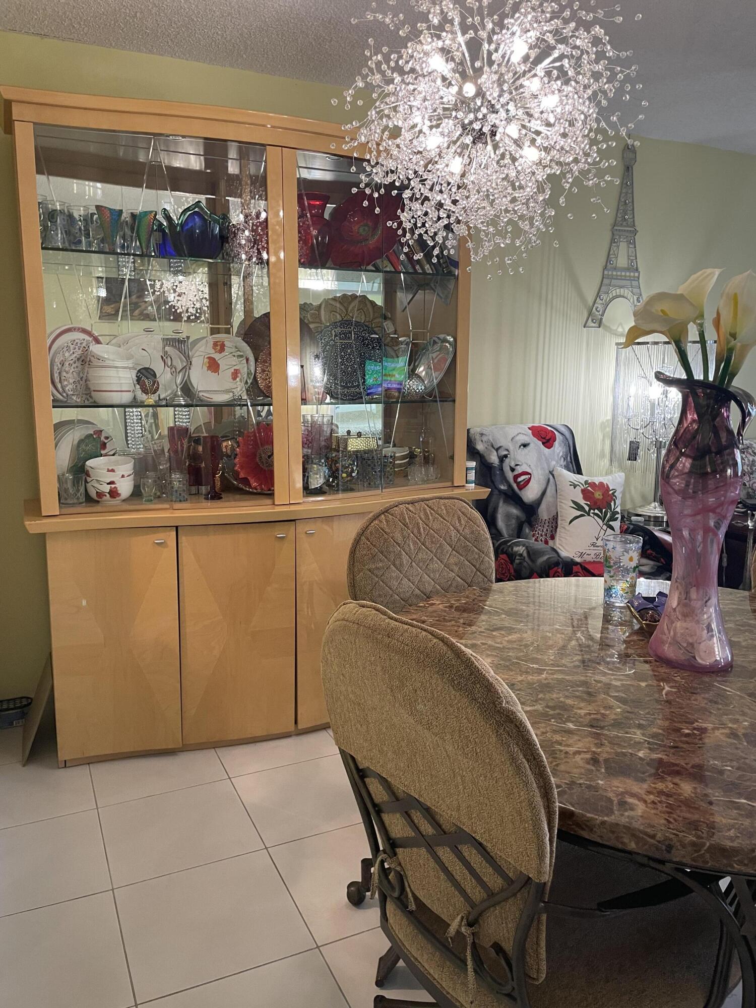 VILLAGES OF ORIOLE BONAIRE - Residential