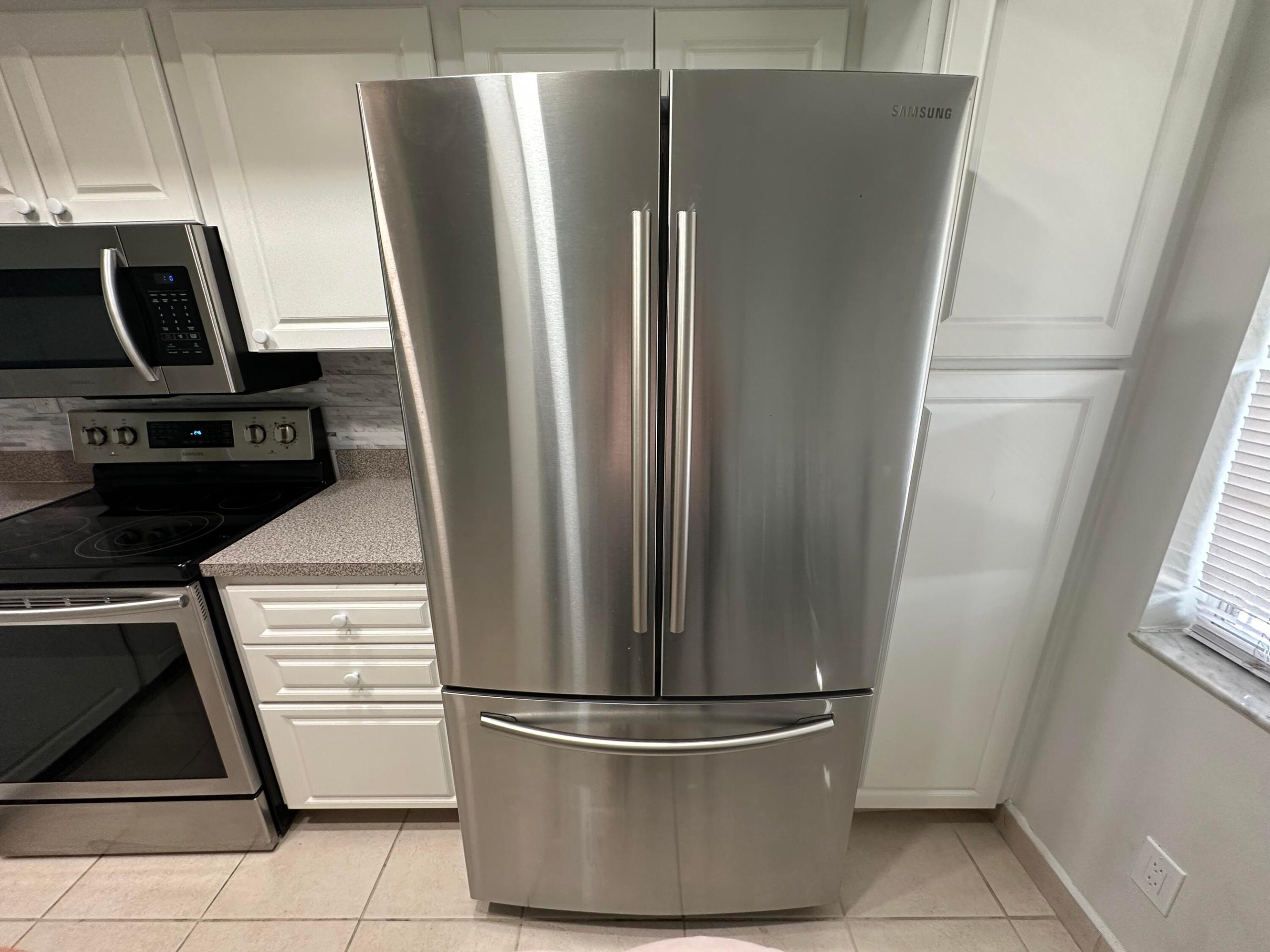 SHERWOOD GARDENS CONDO - Residential Lease