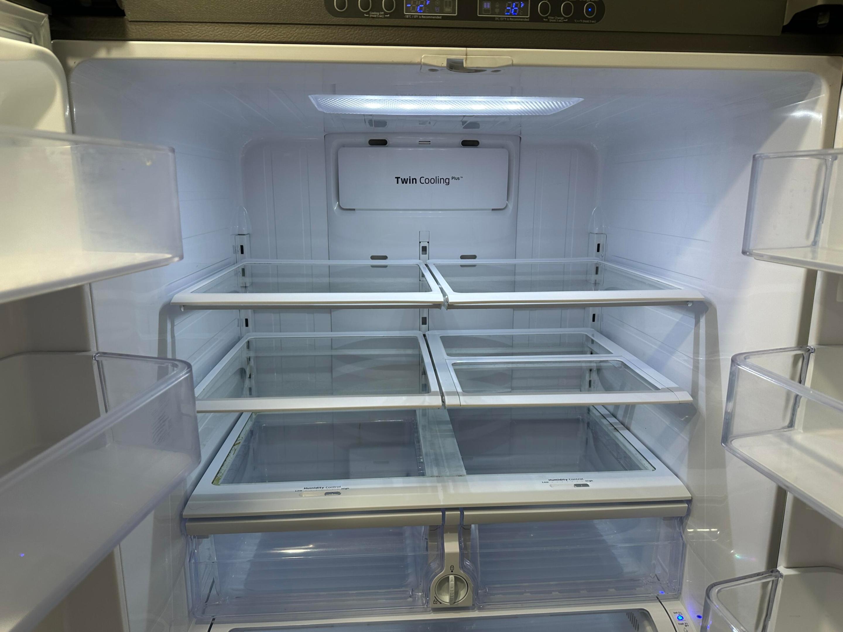 SHERWOOD GARDENS CONDO - Residential Lease