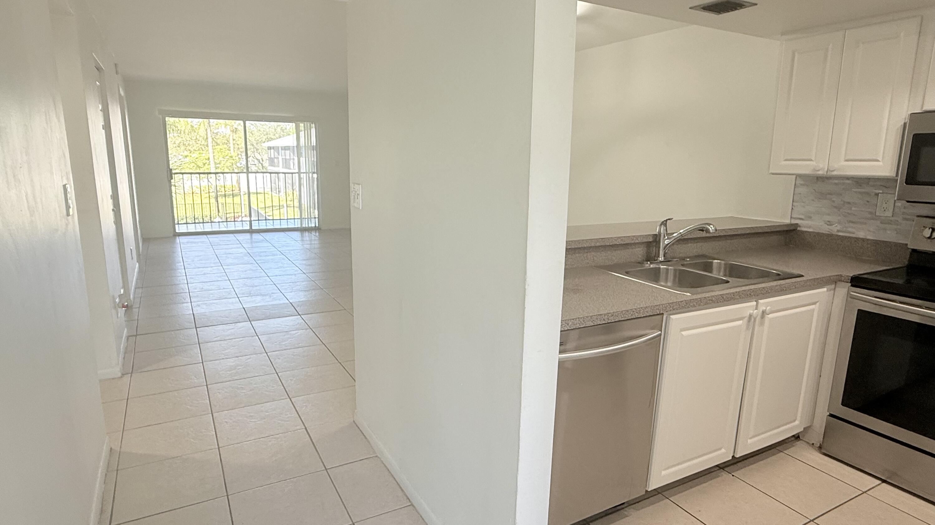 SHERWOOD GARDENS CONDO - Residential Lease