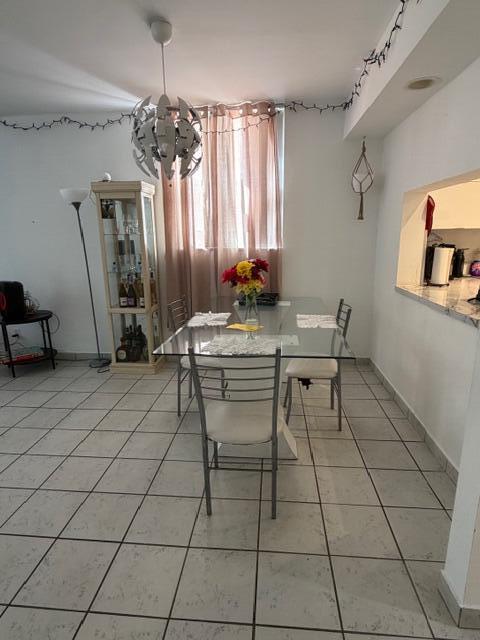 GREENGLADES CONDO IV - Residential