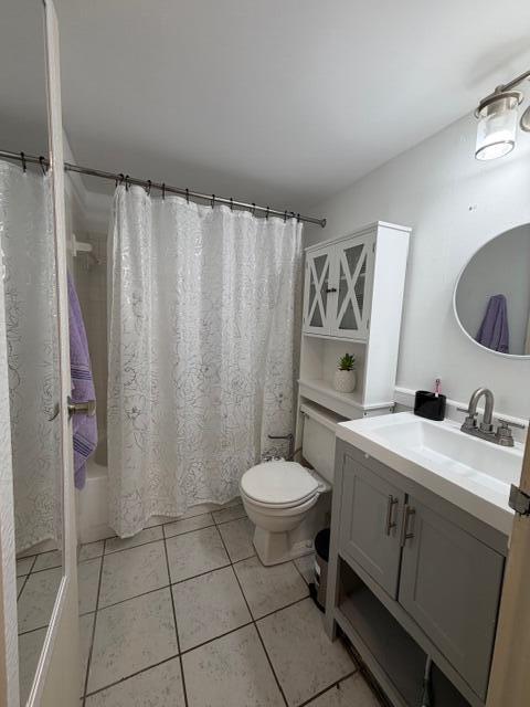 GREENGLADES CONDO IV - Residential