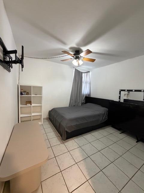 GREENGLADES CONDO IV - Residential