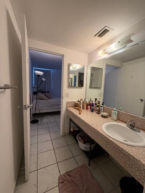 GREENGLADES CONDO IV - Residential