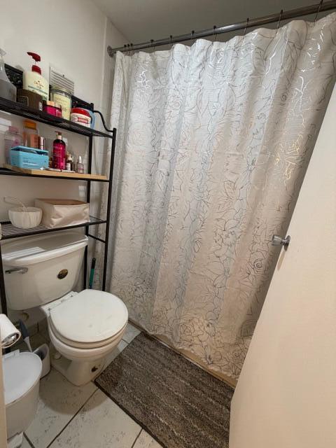 GREENGLADES CONDO IV - Residential