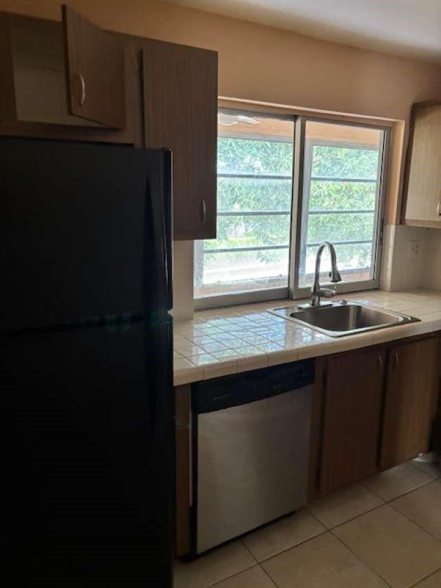 Lime Bay Condo 8 - Residential Lease