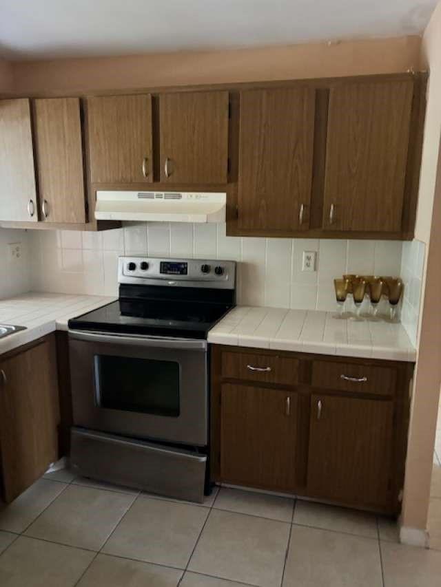 Lime Bay Condo 8 - Residential Lease