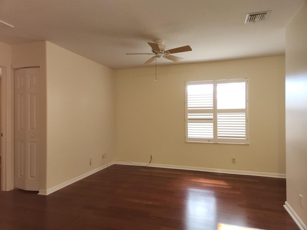 BRIGER PARS B, E AND F - Residential Lease