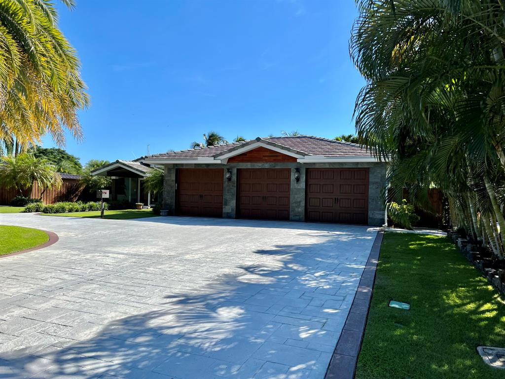 POMPANO ISLES - Residential