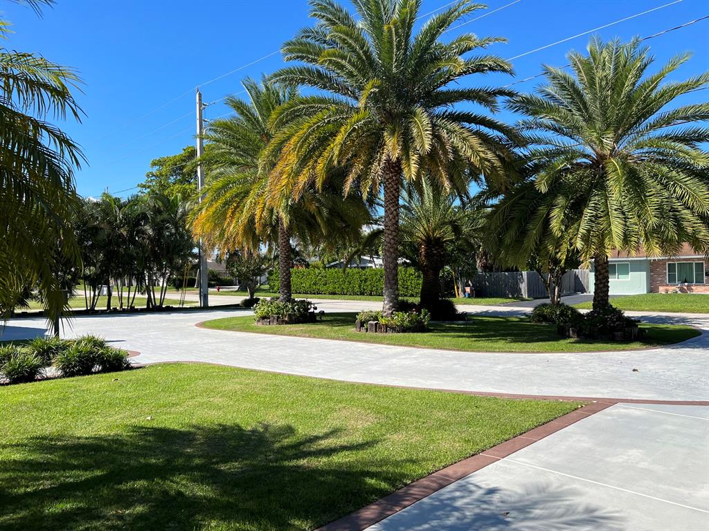 POMPANO ISLES - Residential