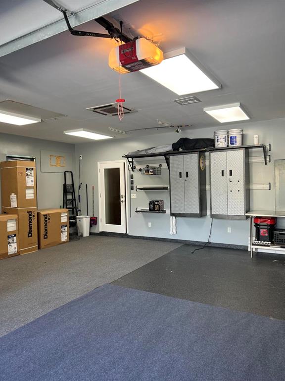 POMPANO ISLES - Residential