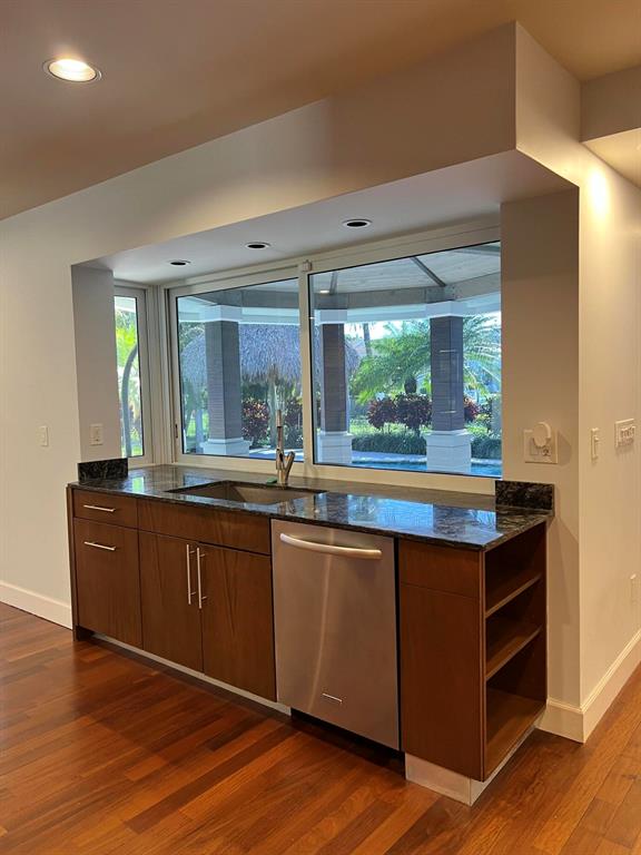 POMPANO ISLES - Residential