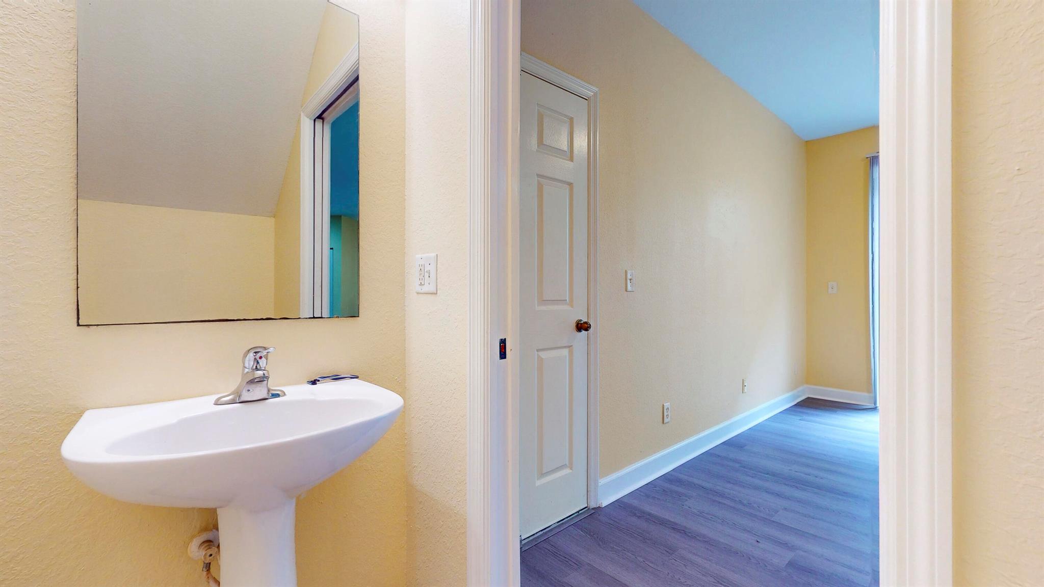 EAST LAKE VILLAGE NO 3 - Residential