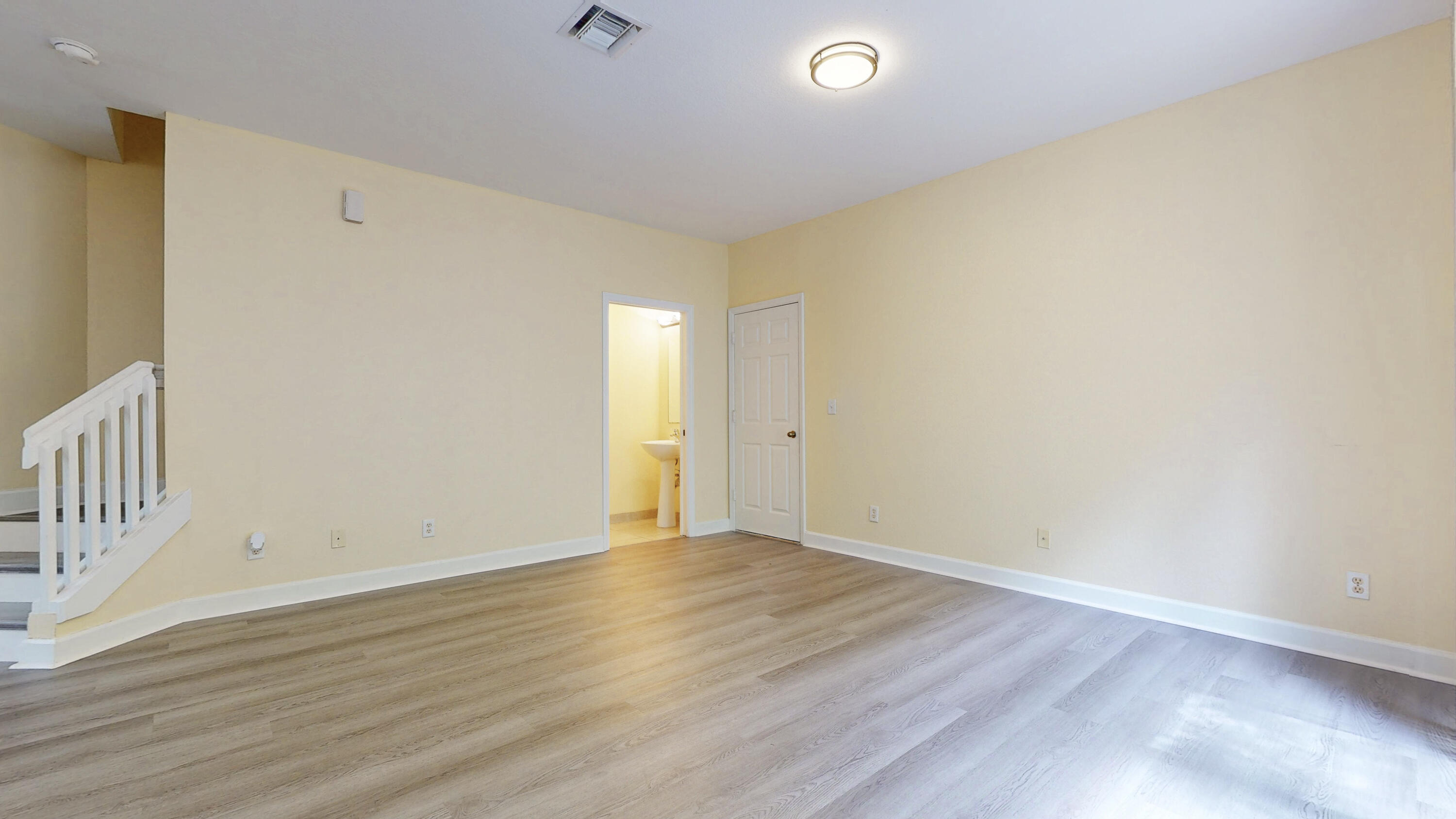 EAST LAKE VILLAGE NO 3 - Residential