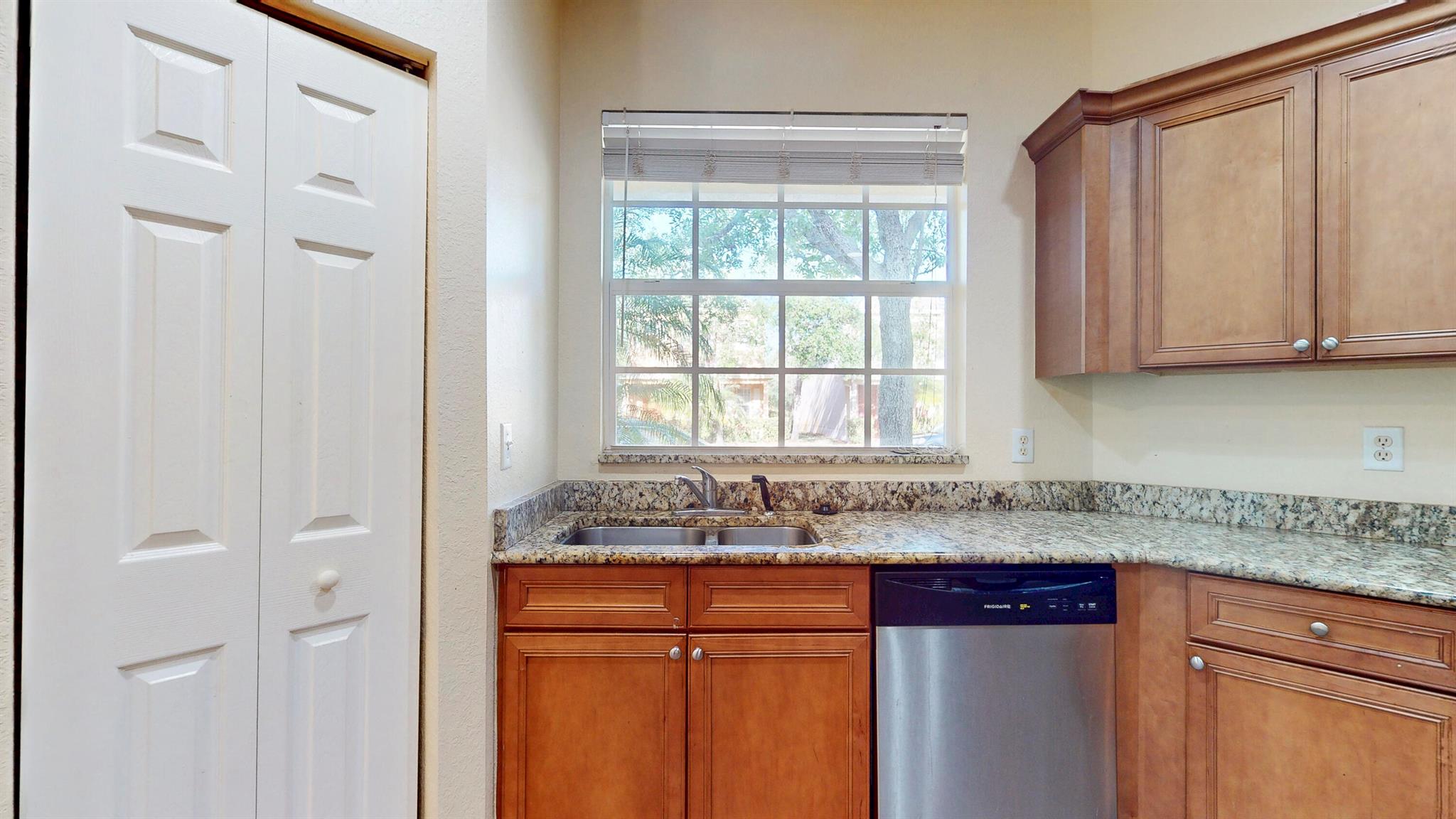 EAST LAKE VILLAGE NO 3 - Residential