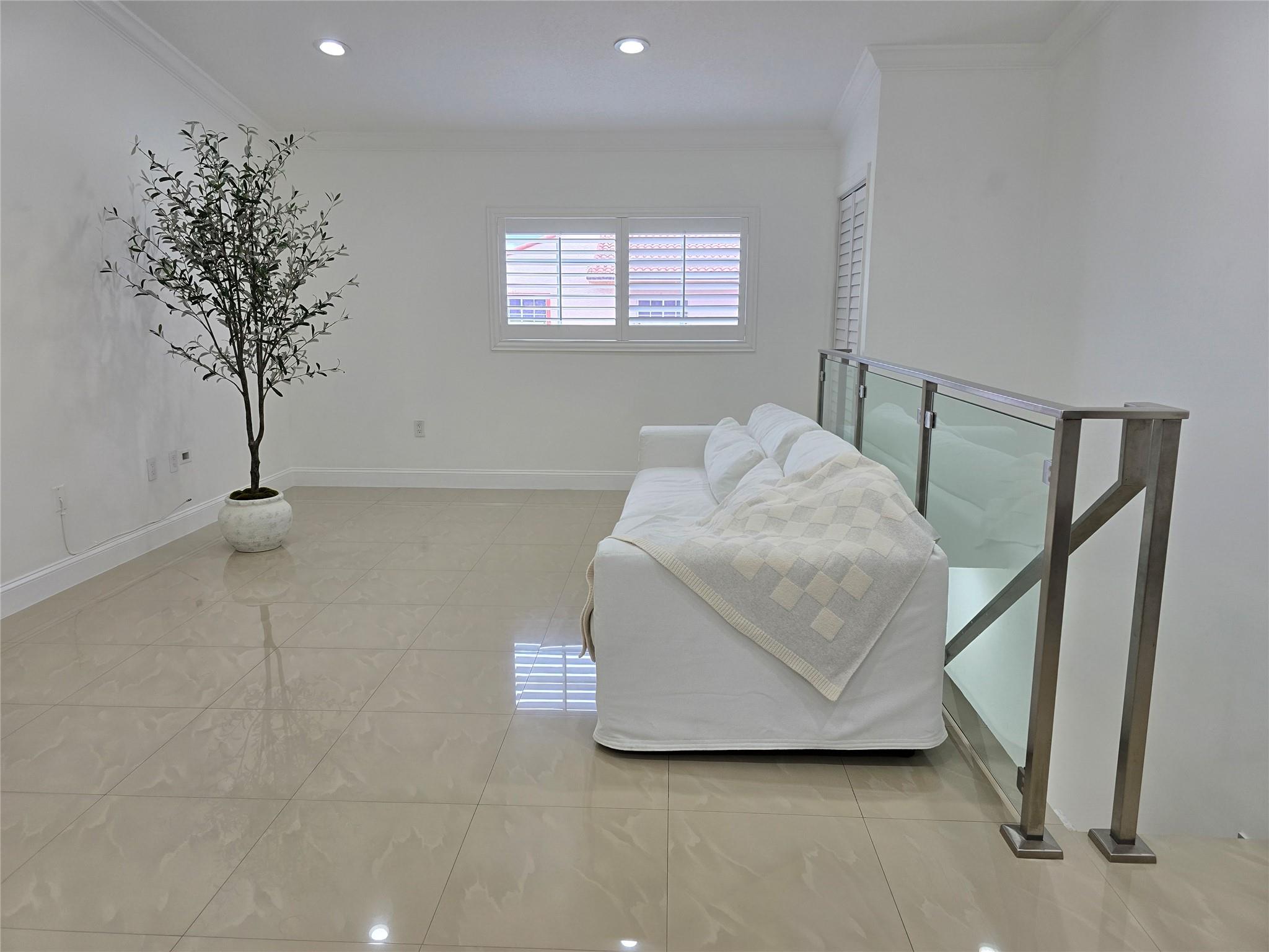 El Prado XIII - Residential