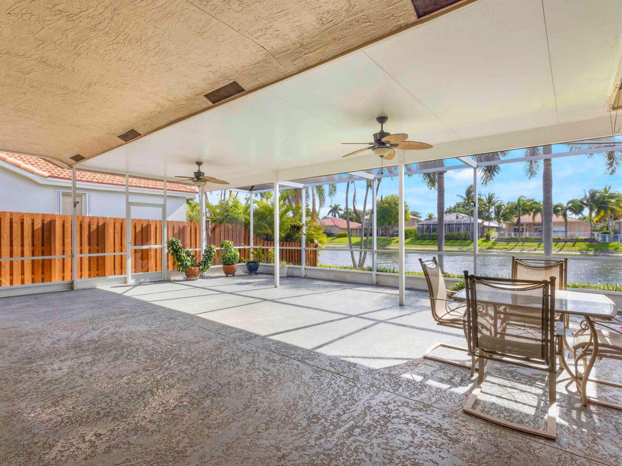 CORAL CREEK - Residential
