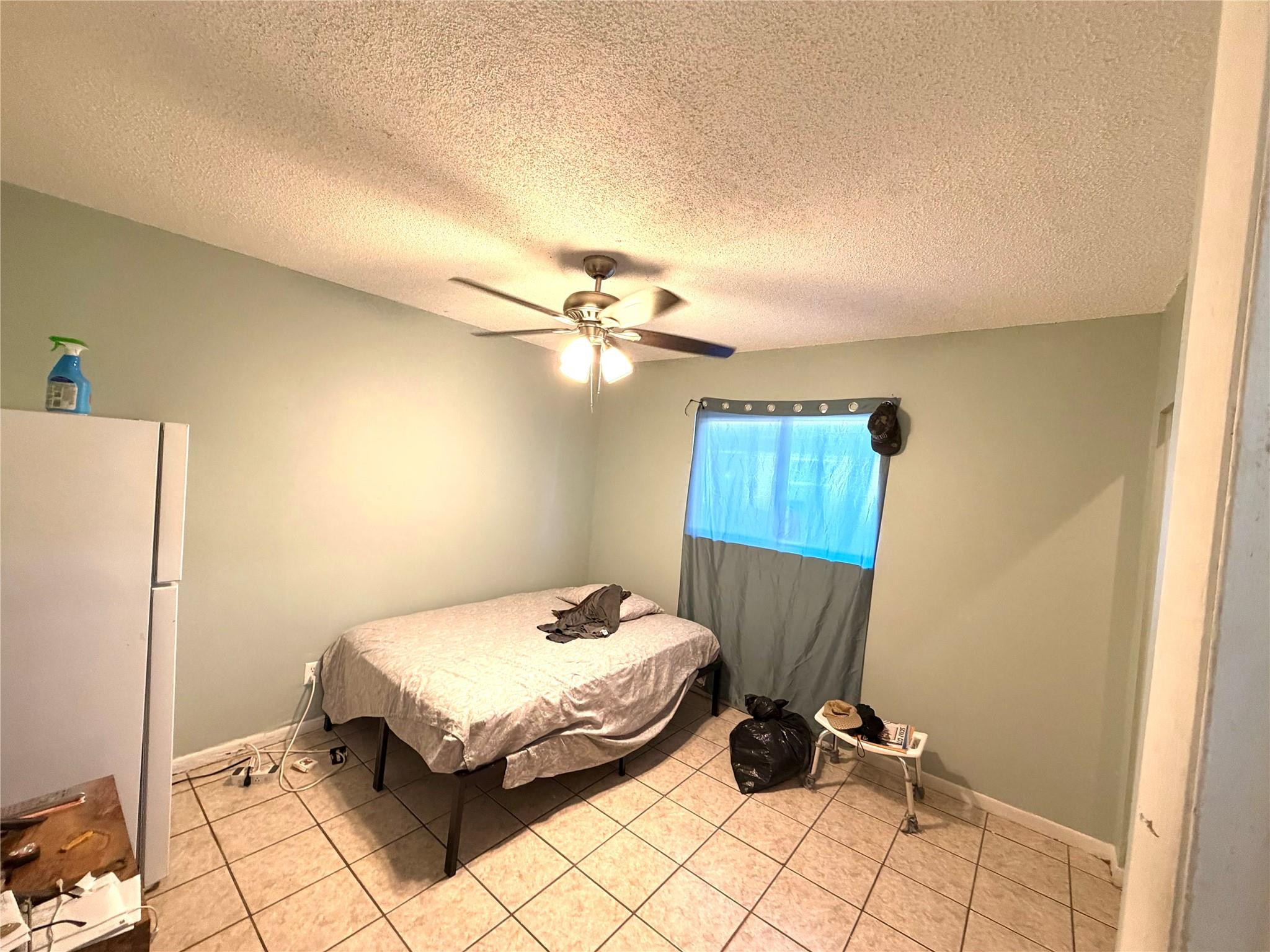 AVONDALE - Residential Income