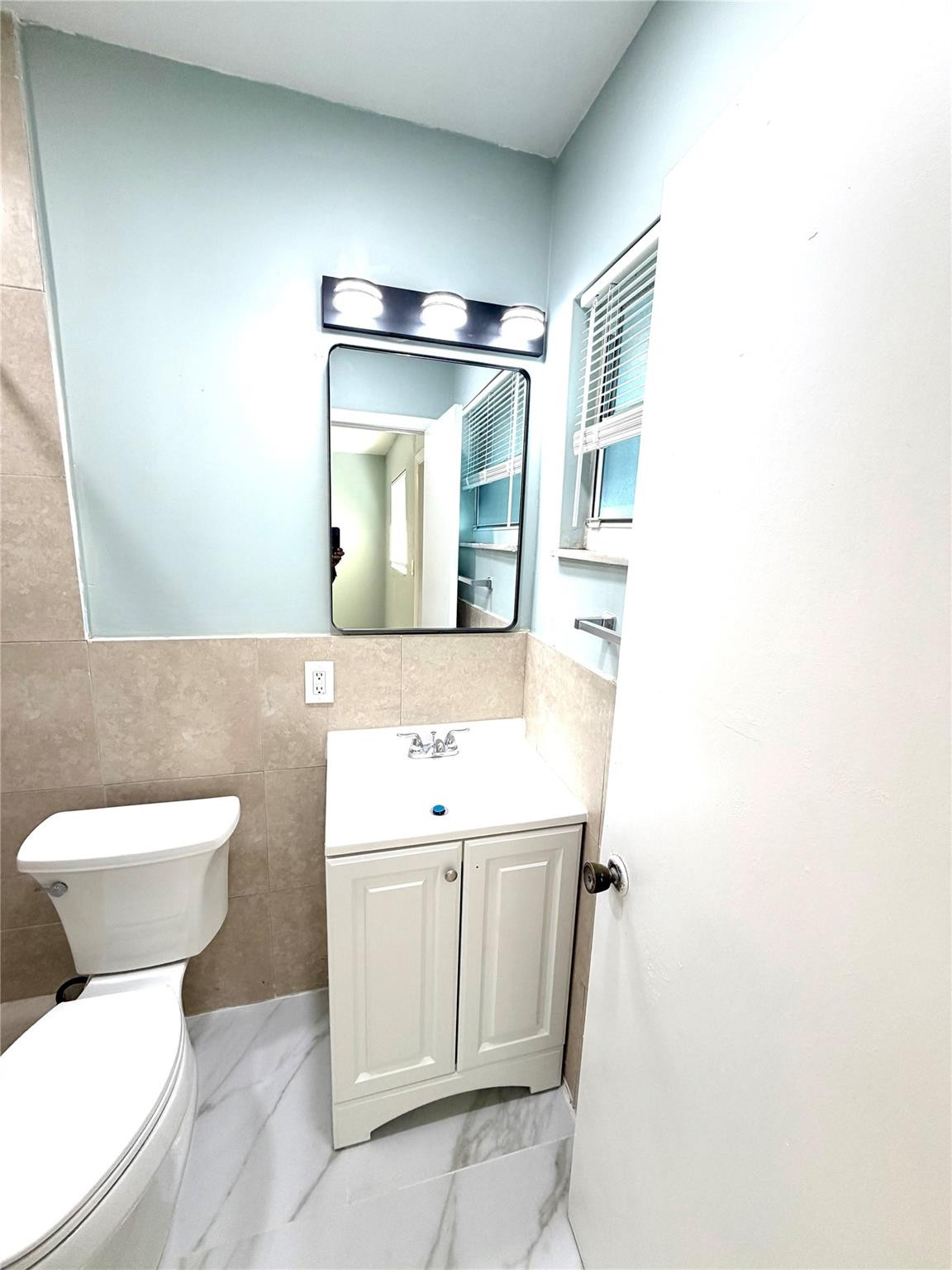 AVONDALE - Residential Income