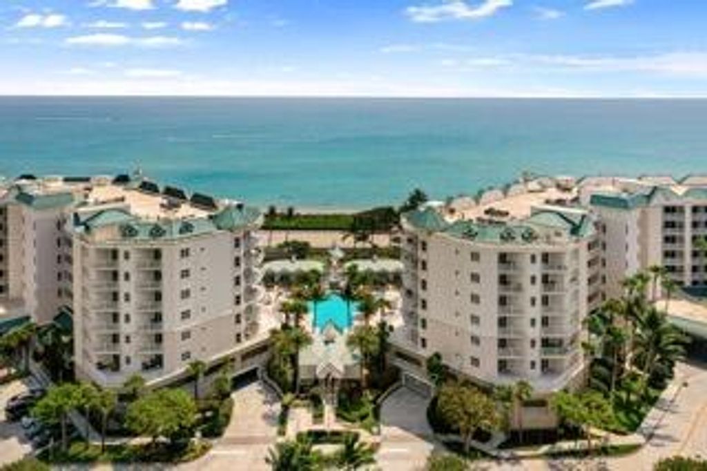 Photo of 131 Ocean Grande Blvd Blvd #405, Jupiter, FL 33477 (MLS # R10841928)