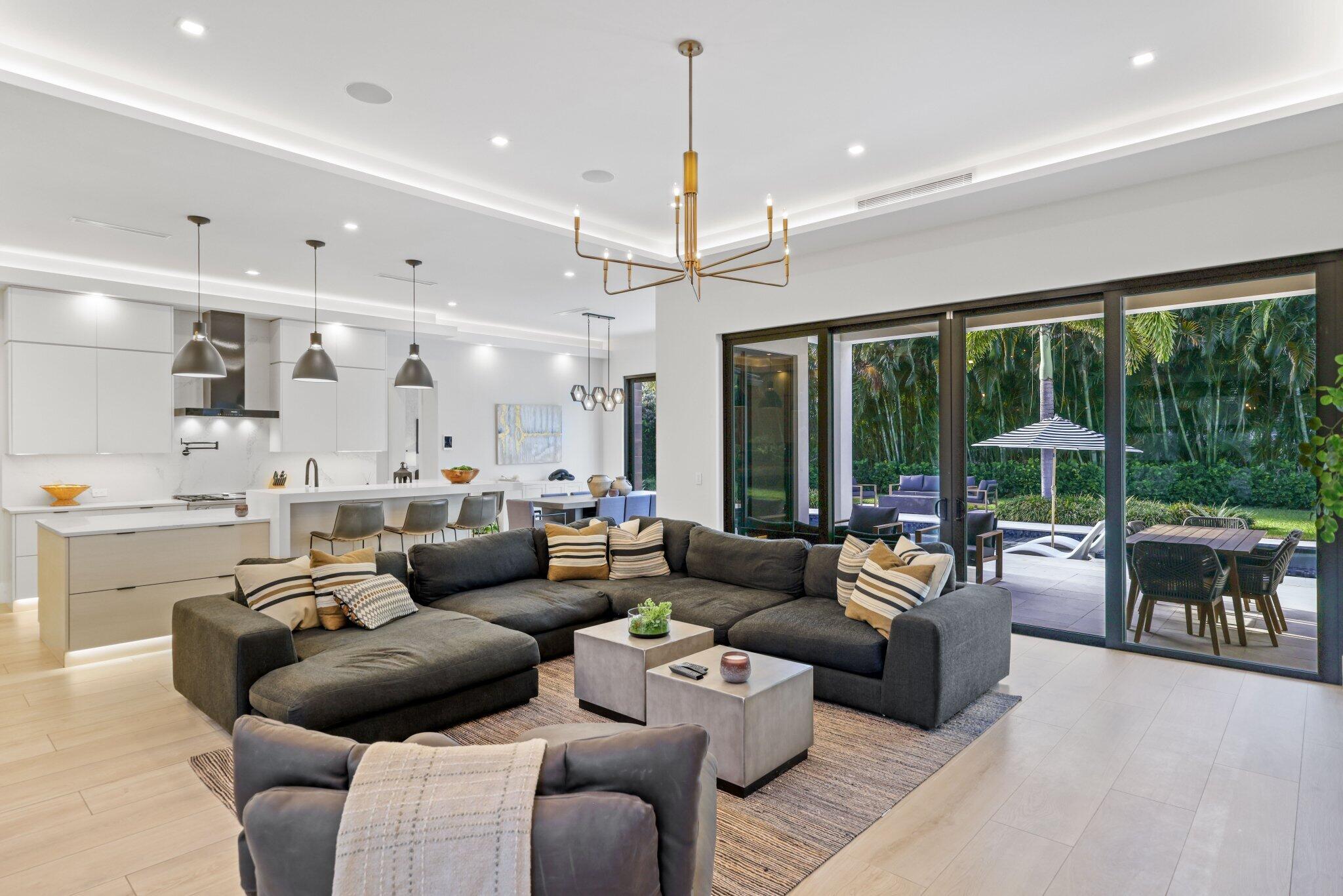 MISSION HILL - Residential